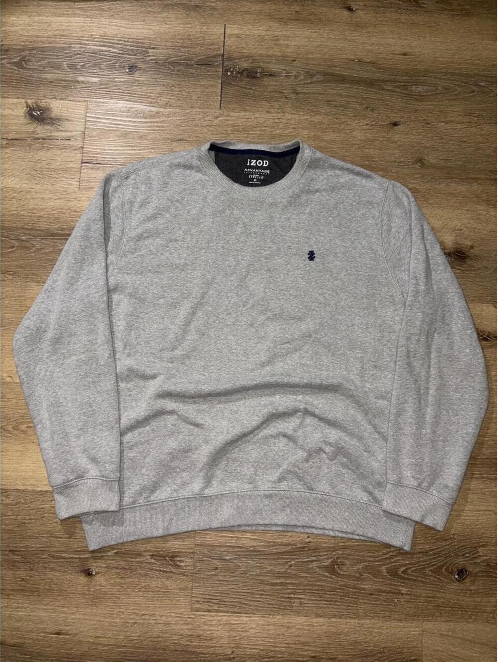 IZOD Advantage Gray Crewneck Sweatshirt Men’s XL